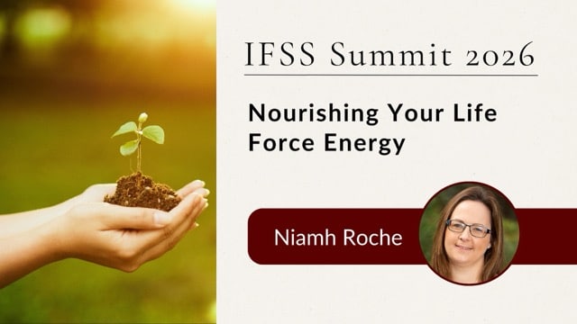 Niamh Roche Summit Cover Medium