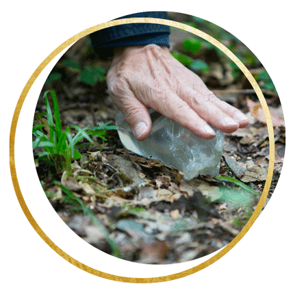 Correction crystal in Geomancy