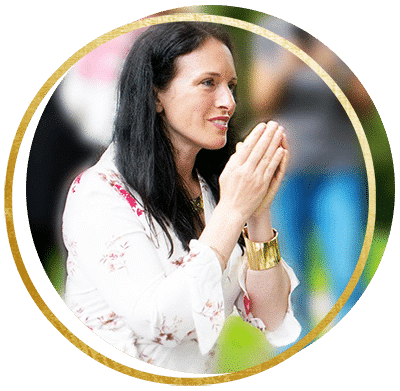 Amanda Blessing altar